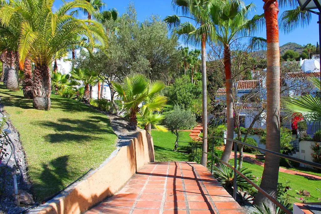 El Capistrano Nerja Guy P. Way Apartment