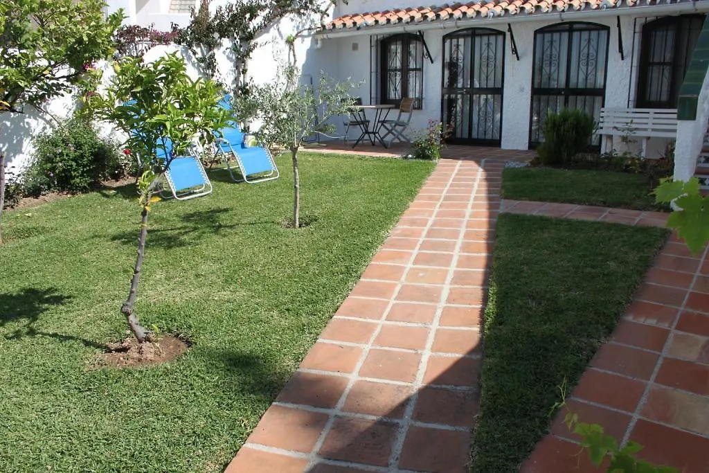 Apartament El Capistrano Nerja Guy P. Way