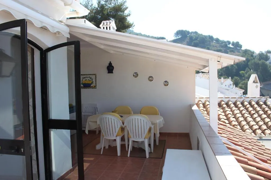 Apartament El Capistrano Nerja Guy P. Way Hiszpania