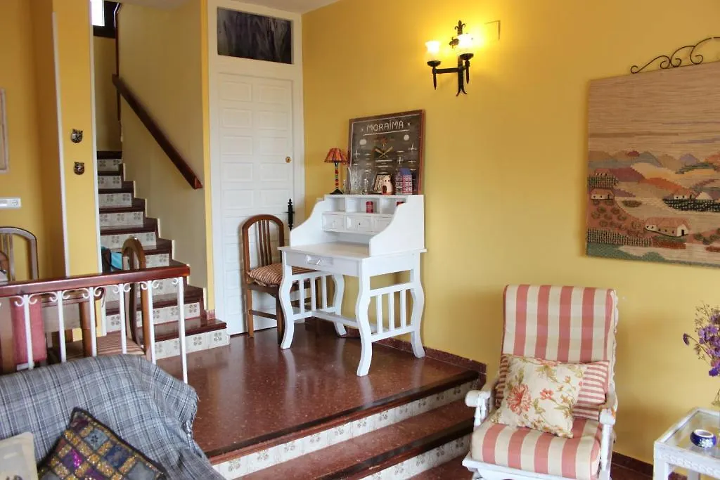Apartament El Capistrano Nerja Guy P. Way